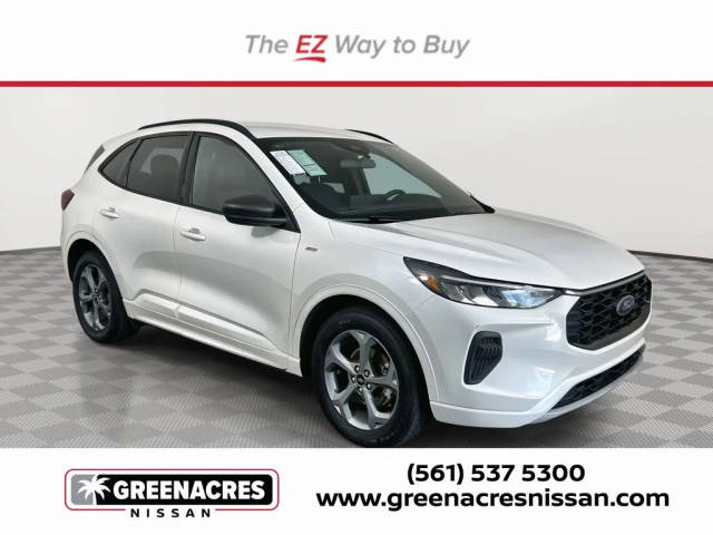 2023 Ford Escape ST-Line FWD photo