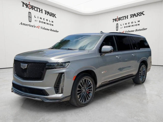 2023 Cadillac Escalade ESV AWD V-Series AWD photo