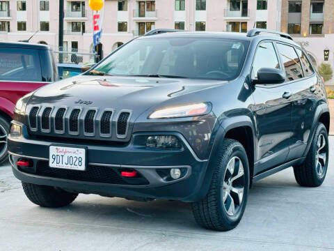 2015 Jeep Cherokee Trailhawk 4WD photo
