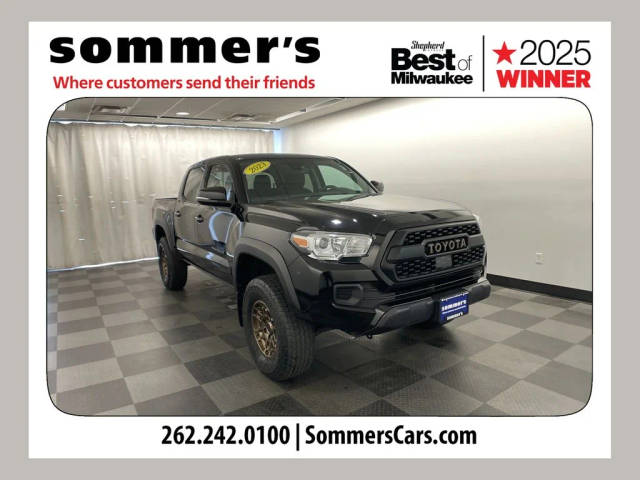 2023 Toyota Tacoma SR 4WD photo