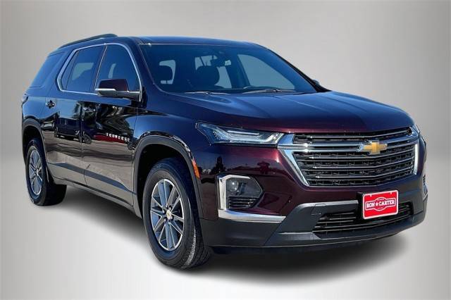 2023 Chevrolet Traverse LT Cloth FWD photo
