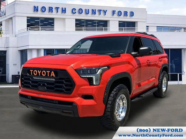2023 Toyota Sequoia TRD Pro 4WD photo