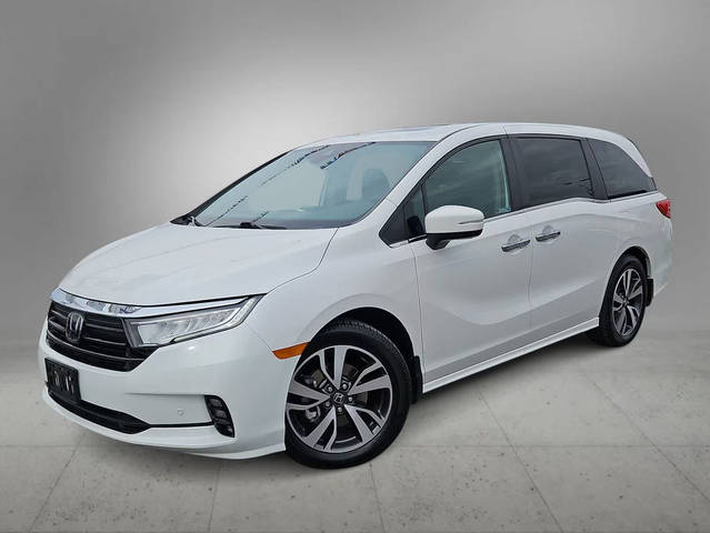 2023 Honda Odyssey Touring FWD photo