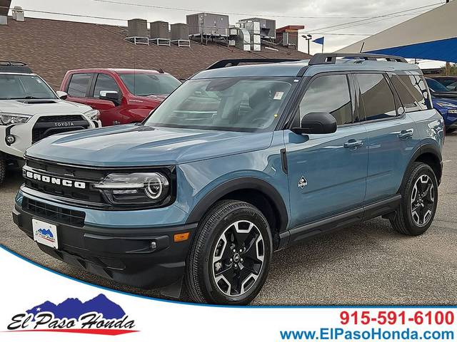 2023 Ford Bronco Sport Outer Banks 4WD photo