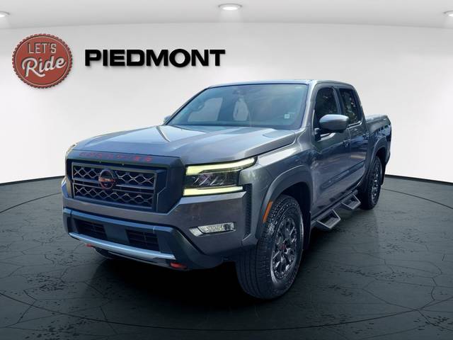 2023 Nissan Frontier PRO-4X 4WD photo