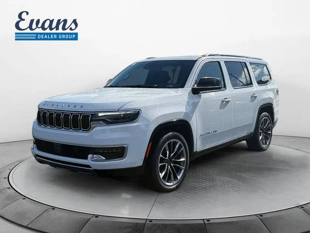 2023 Jeep Wagoneer Series III 4WD photo