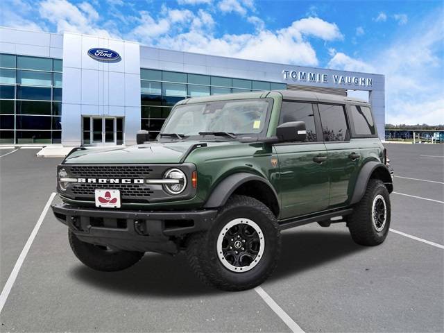 2023 Ford Bronco 4 Door Badlands 4WD photo