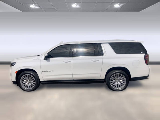 2023 Chevrolet Suburban High Country RWD photo