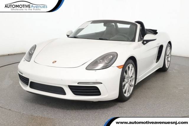 2019 Porsche Boxster  RWD photo