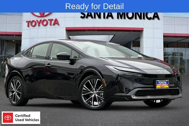2023 Toyota Prius XLE FWD photo