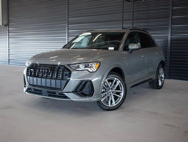 2023 Audi Q3 S line Premium AWD photo