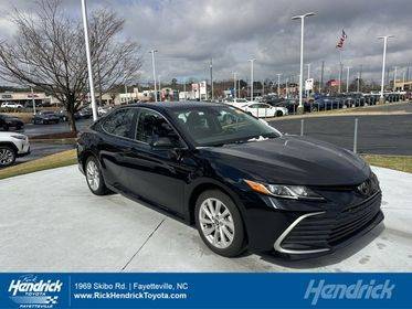 2021 Toyota Camry LE FWD photo