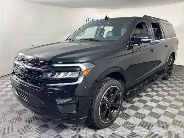 2023 Ford Expedition Max Limited 4WD photo