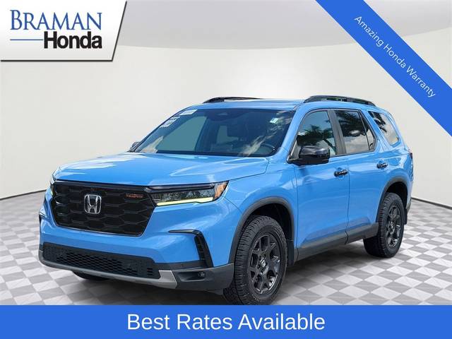 2023 Honda Pilot TrailSport AWD photo