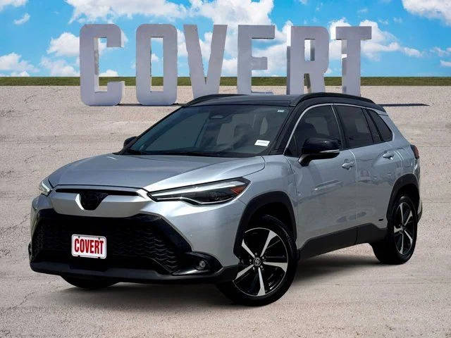 2023 Toyota Corolla Cross Hybrid S AWD photo