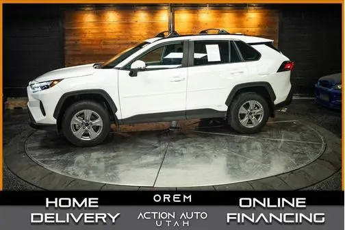 2023 Toyota RAV4 Hybrid XLE AWD photo
