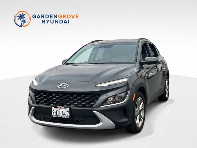 2023 Hyundai Kona SEL FWD photo