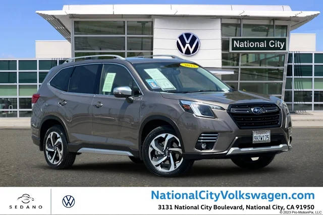 2023 Subaru Forester Touring AWD photo