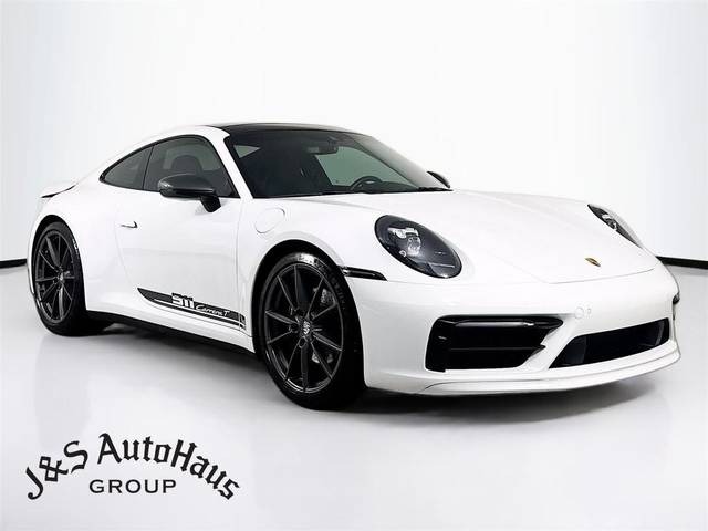 2023 Porsche 911 Carrera T RWD photo