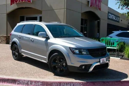 2020 Dodge Journey Crossroad FWD photo