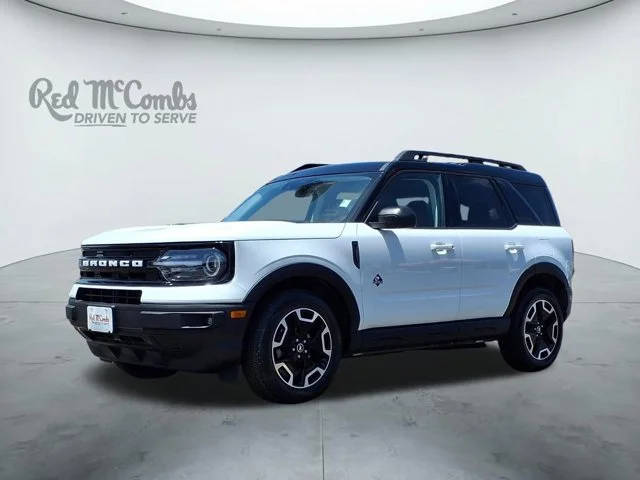 2023 Ford Bronco Sport Outer Banks 4WD photo
