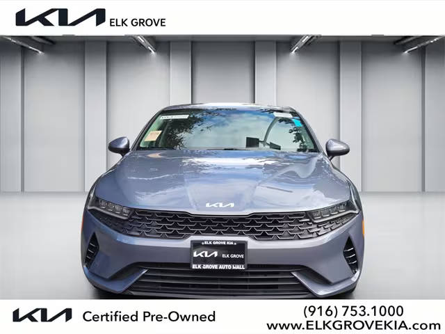 2022 Kia K5 LX FWD photo