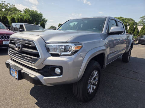 2016 Toyota Tacoma SR5 4WD photo