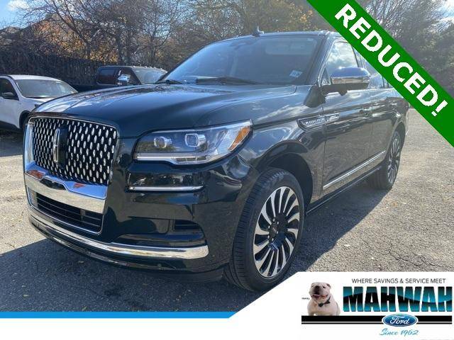 2023 Lincoln Navigator Black Label 4WD photo