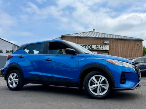 2023 Nissan Kicks S FWD photo