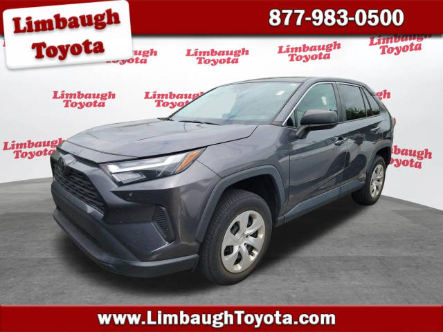 2023 Toyota RAV4 LE FWD photo