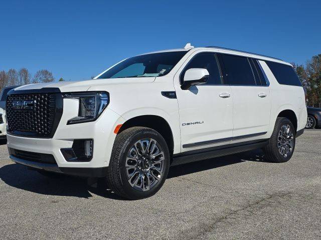 2023 GMC Yukon XL Denali Ultimate 4WD photo