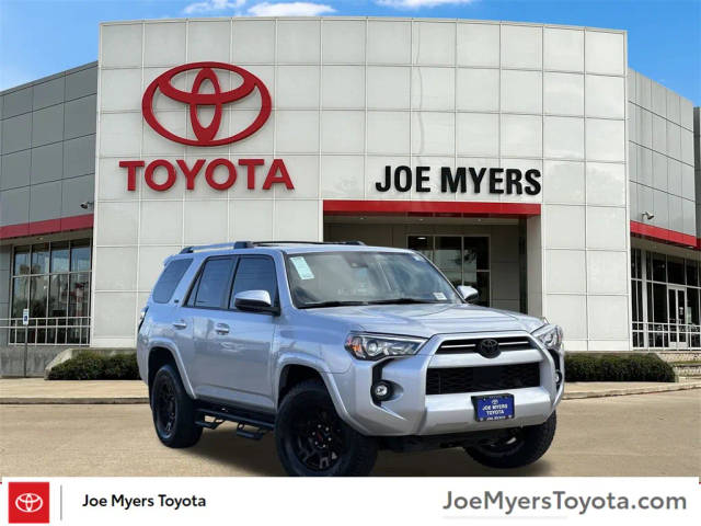 2023 Toyota 4Runner SR5 4WD photo