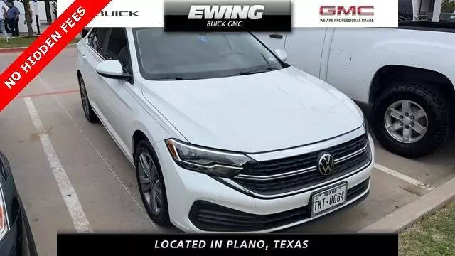 2023 Volkswagen Jetta SE FWD photo