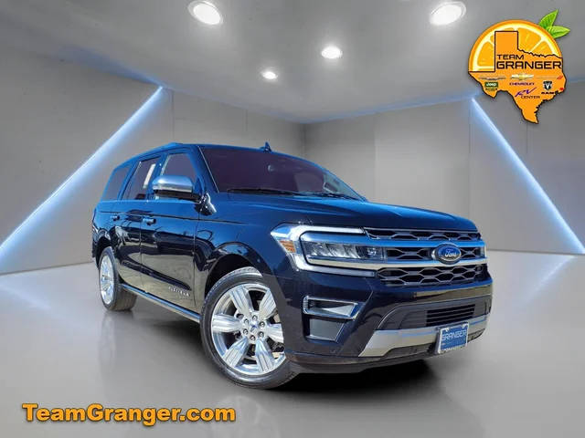 2023 Ford Expedition Platinum RWD photo