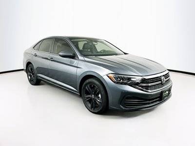 2023 Volkswagen Jetta SE FWD photo