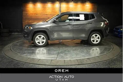 2023 Jeep Compass Sport 4WD photo