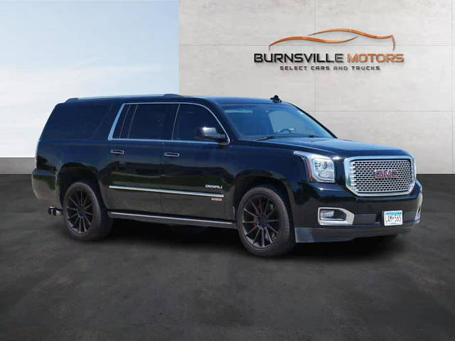 2016 GMC Yukon XL Denali 4WD photo