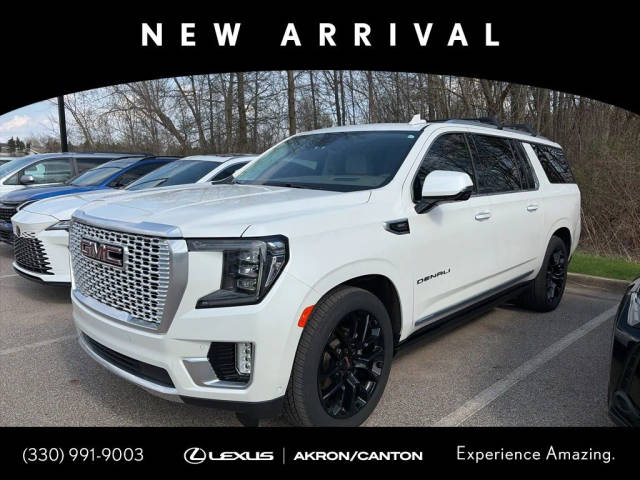 2023 GMC Yukon XL Denali 4WD photo