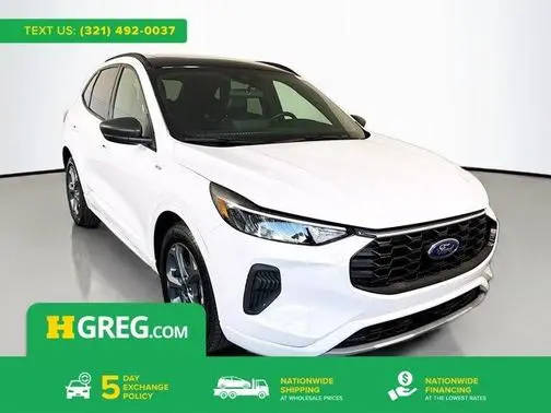2023 Ford Escape ST-Line FWD photo