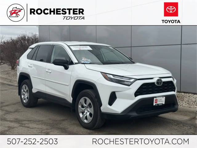 2023 Toyota RAV4 LE AWD photo