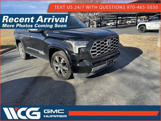 2023 Toyota Sequoia SR5 4WD photo