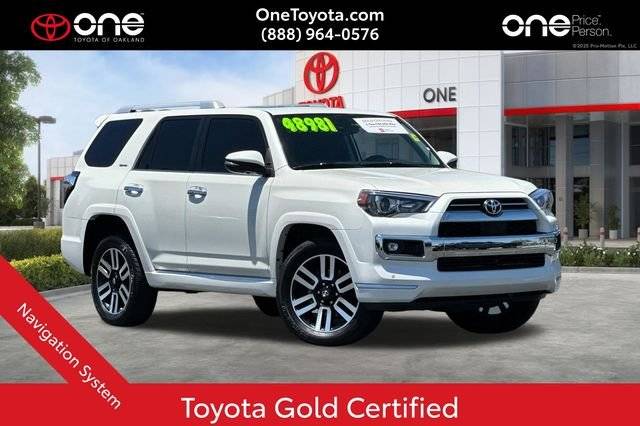 2023 Toyota 4Runner Limited 4WD photo