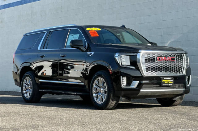 2023 GMC Yukon XL Denali 4WD photo
