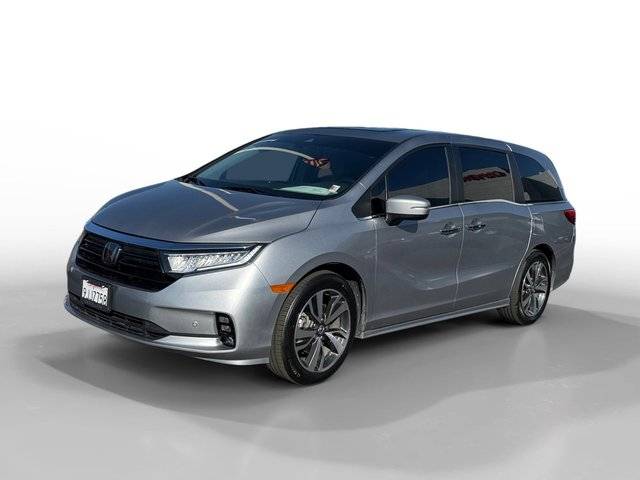 2023 Honda Odyssey Touring FWD photo