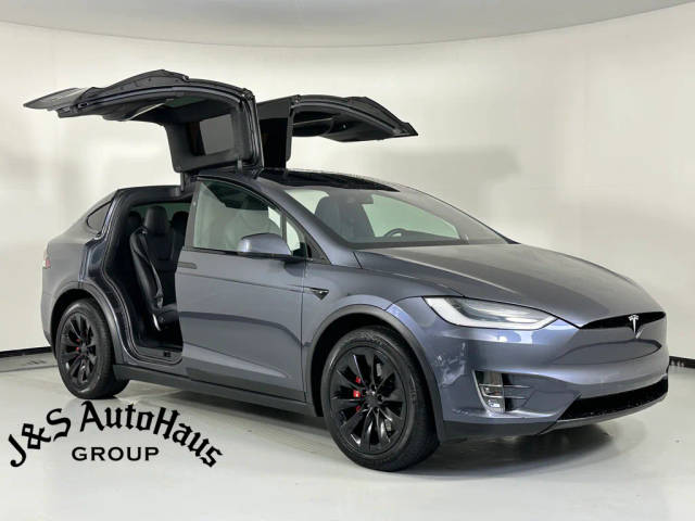 2019 Tesla Model X Long Range AWD photo