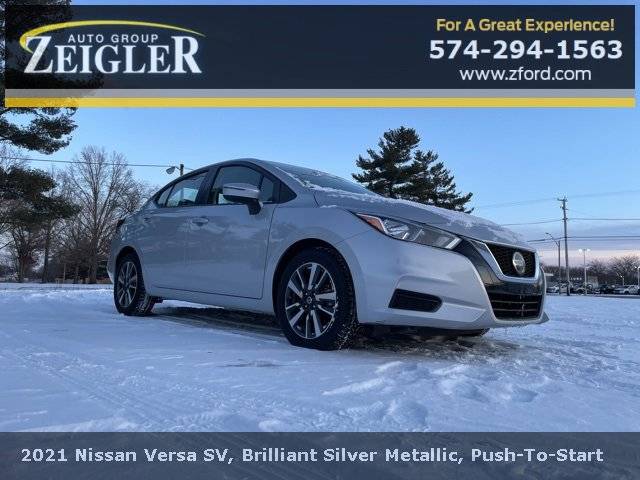 2021 Nissan Versa SV FWD photo