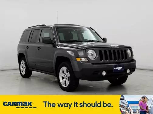 2016 Jeep Patriot Latitude 4WD photo