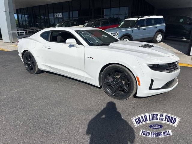 2023 Chevrolet Camaro LT1 RWD photo