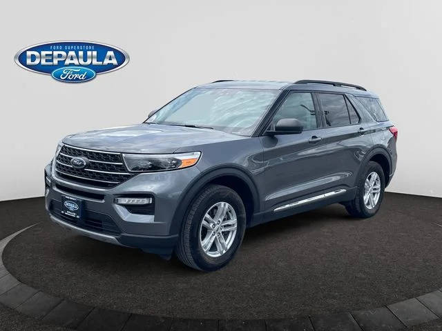 2023 Ford Explorer XLT 4WD photo