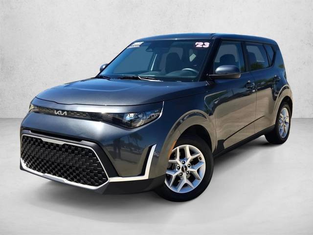 2023 Kia Soul LX FWD photo